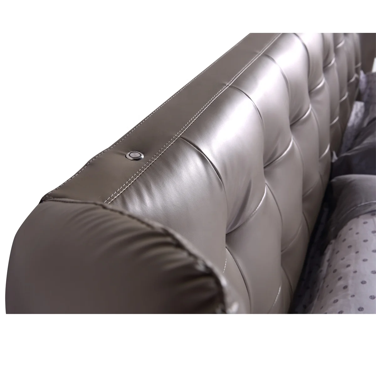 Foshan factory offer luxury bed king size wooden frame fancy bed design