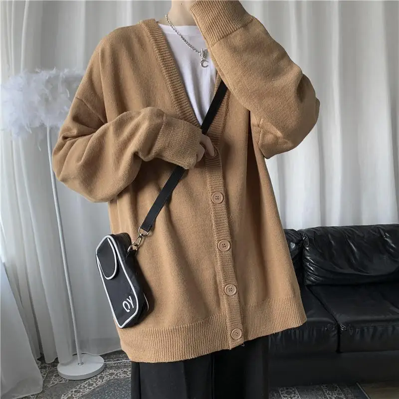 Top fashion mans knitted sweater cardigan loose V neck cardigan knit sweater in solid color large size bottom sweater