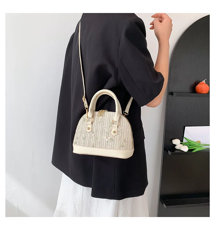 2023 summer new trend portable shell handbag casual wholesale straw new hand bags 2023 high quality