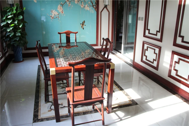 High Quality Hotel Modern Dining Table And Chairs Aluminum Furniture Dining Set