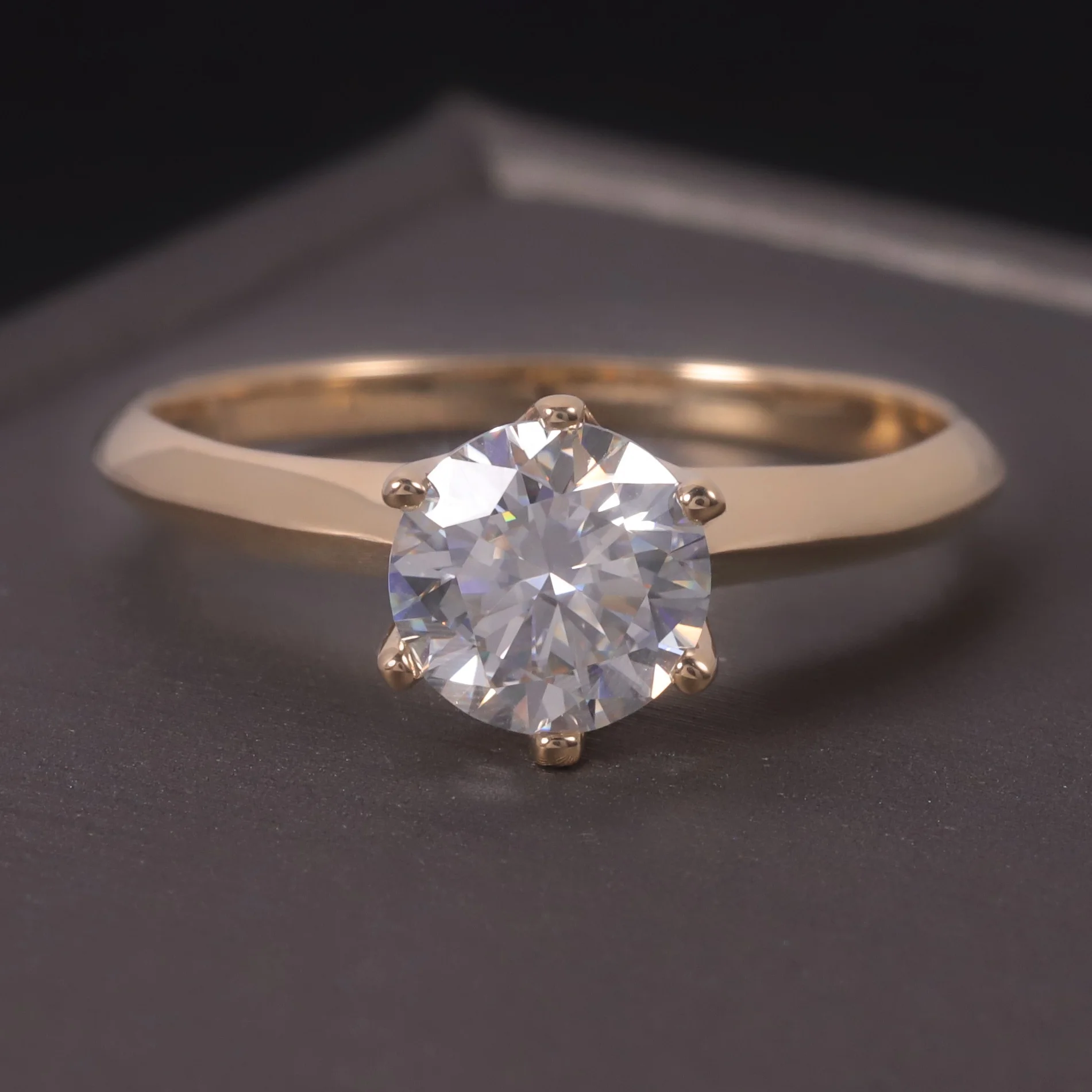 Abiding Wholesale 1 Carat Moissanites Diamond Jewelry 9K 10K 14K 18k Soild Gold Engagement Wedding Ring For Bridal