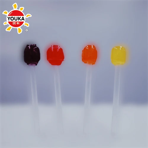 
4.5g Lollipop Style Fruit Roll Candy Sweet Soft Halal Tape Roll Candy 