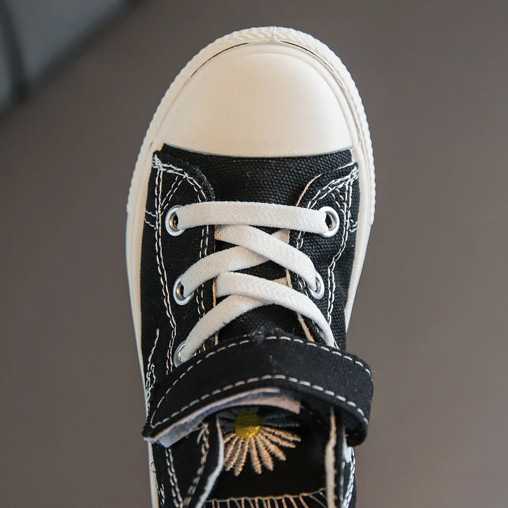 
Wholesale children low top embroidery daisy plimsolls kids canvas high top shoe 