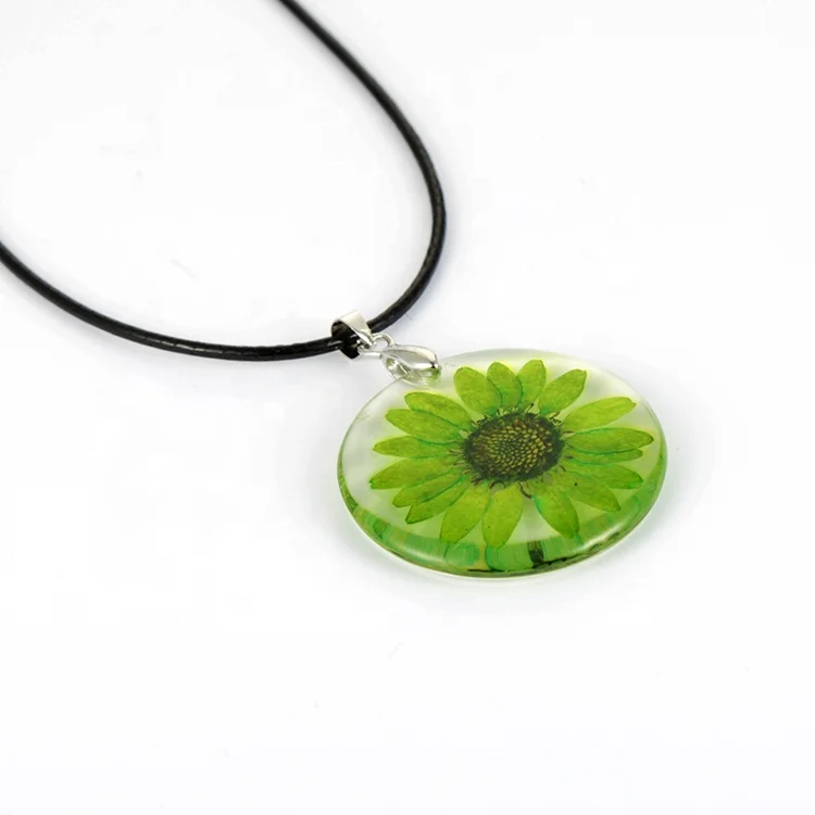 3-5 Days Lead Time Fast Shipping Wholesale real dried flower necklace  daisy flower jewelry acrylic resin pendant necklace
