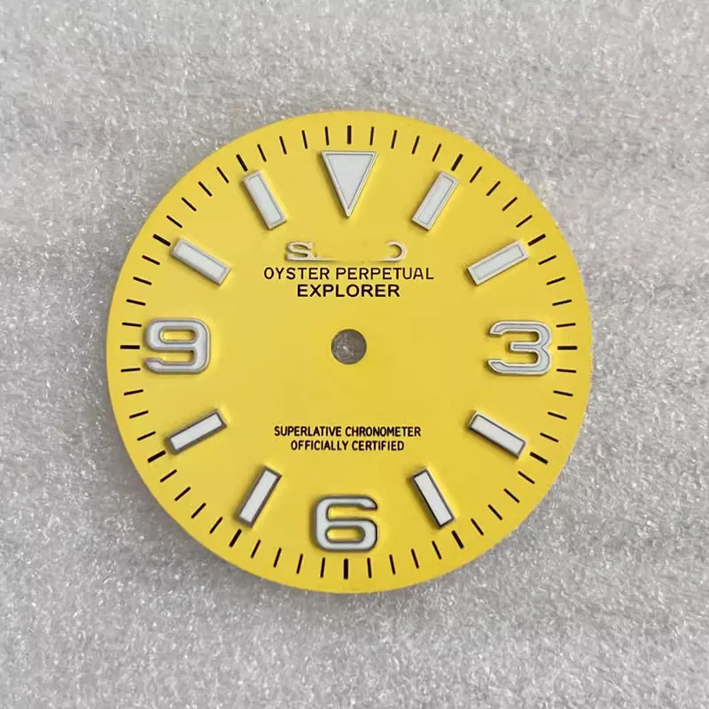 New 28.5mm, 369 sun pattern ice blue luminous watch dial, suitable for NH35/8215 movemonts