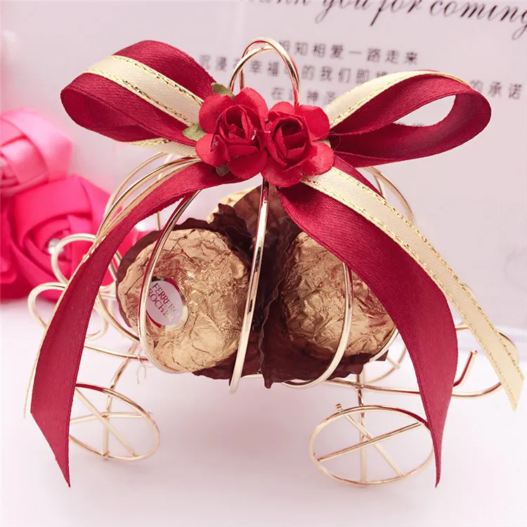 High Quality Metal Carriage Flower Candy Box Wedding Party Favor Gifts Candy Box With Ribbon