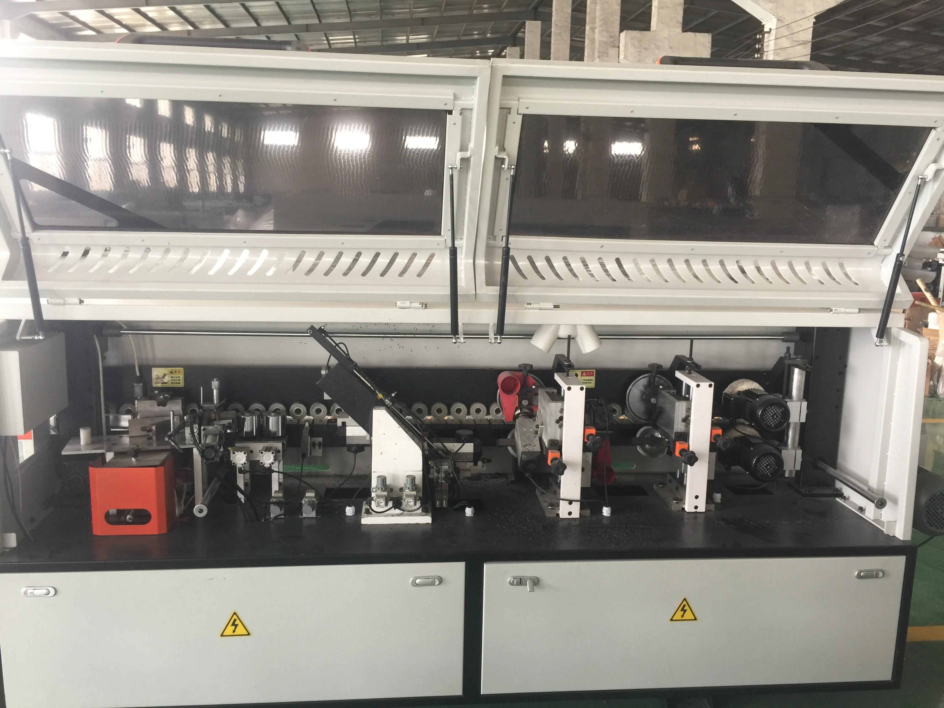 Automatic Woodworking Edge Banding bander Machinery For 3mm Edge Banding Wood