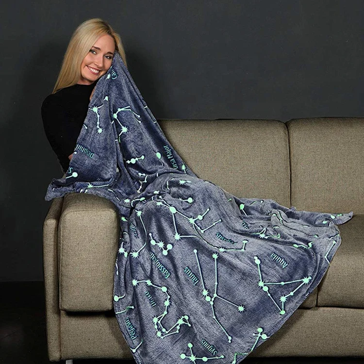 High Quality Knit Shining Constellation Pattern Glow In The Dark Blanket Fireflies New Design