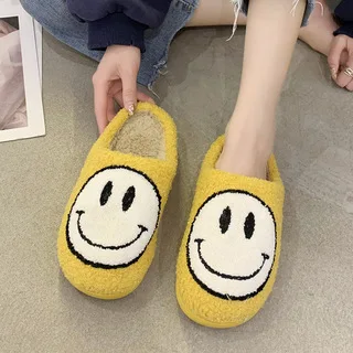 Popular House Shoes Bedroom Soft Smiley Face Slippers