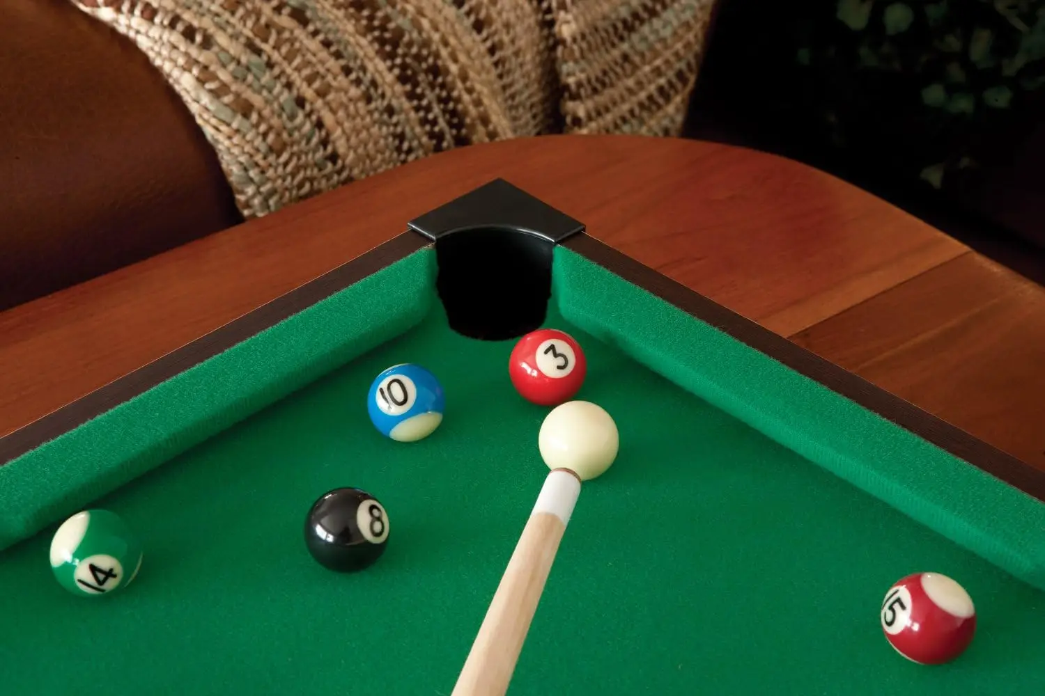 New promotion  hot style Portable Mini Tabletop Pool Set Billard Game Includes Game