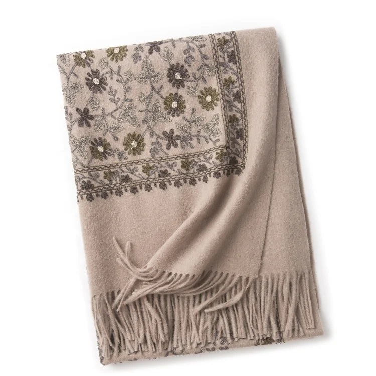 
New Arrival Lady Paisley Embroidered Indian Pure Wool Shawls with Tassels 