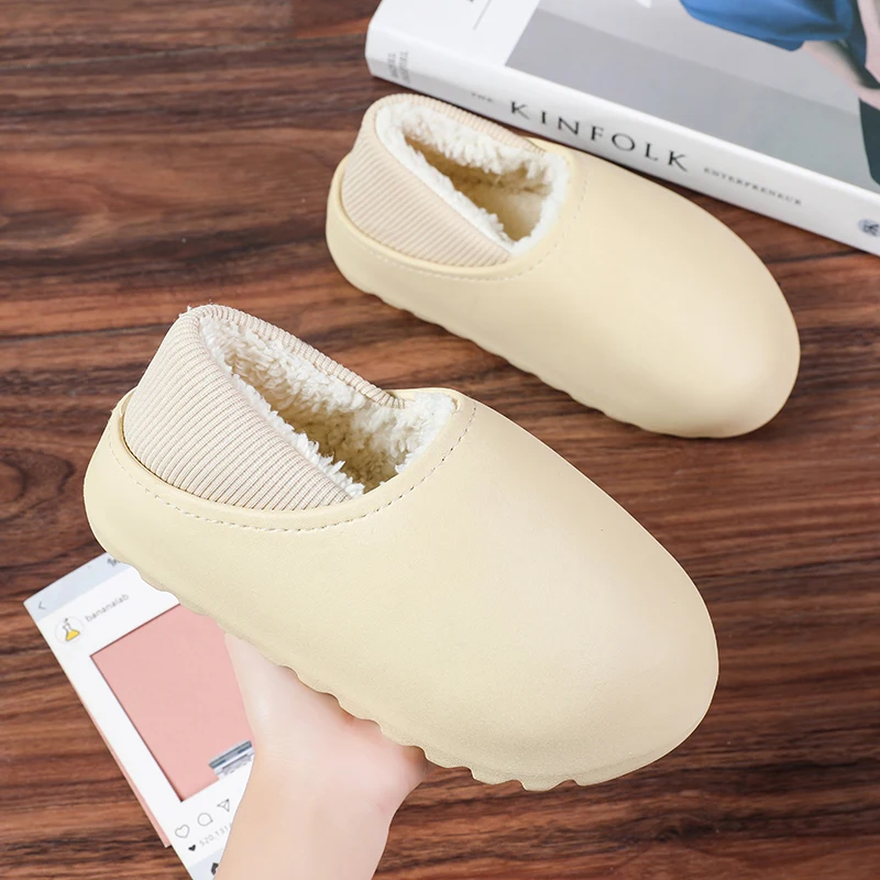 Factory Wholesale Home Cotton Shoes Warm children Custom Bathroom Fur Slides Slippers Fashion Foam Runner Slides  Women