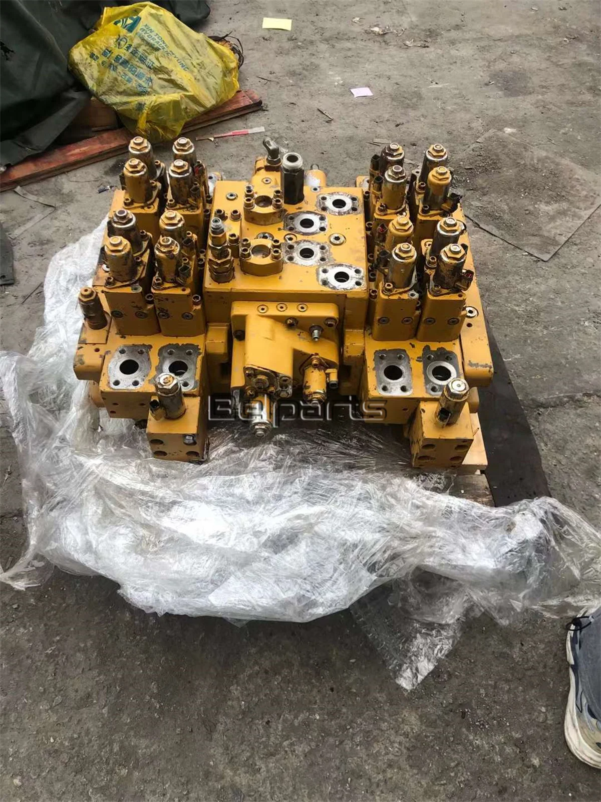 Запчасти для экскаватора Belparts E336F главные регулирующие клапаны 2851540 2851536 285-1540 285-1536 гидравлические