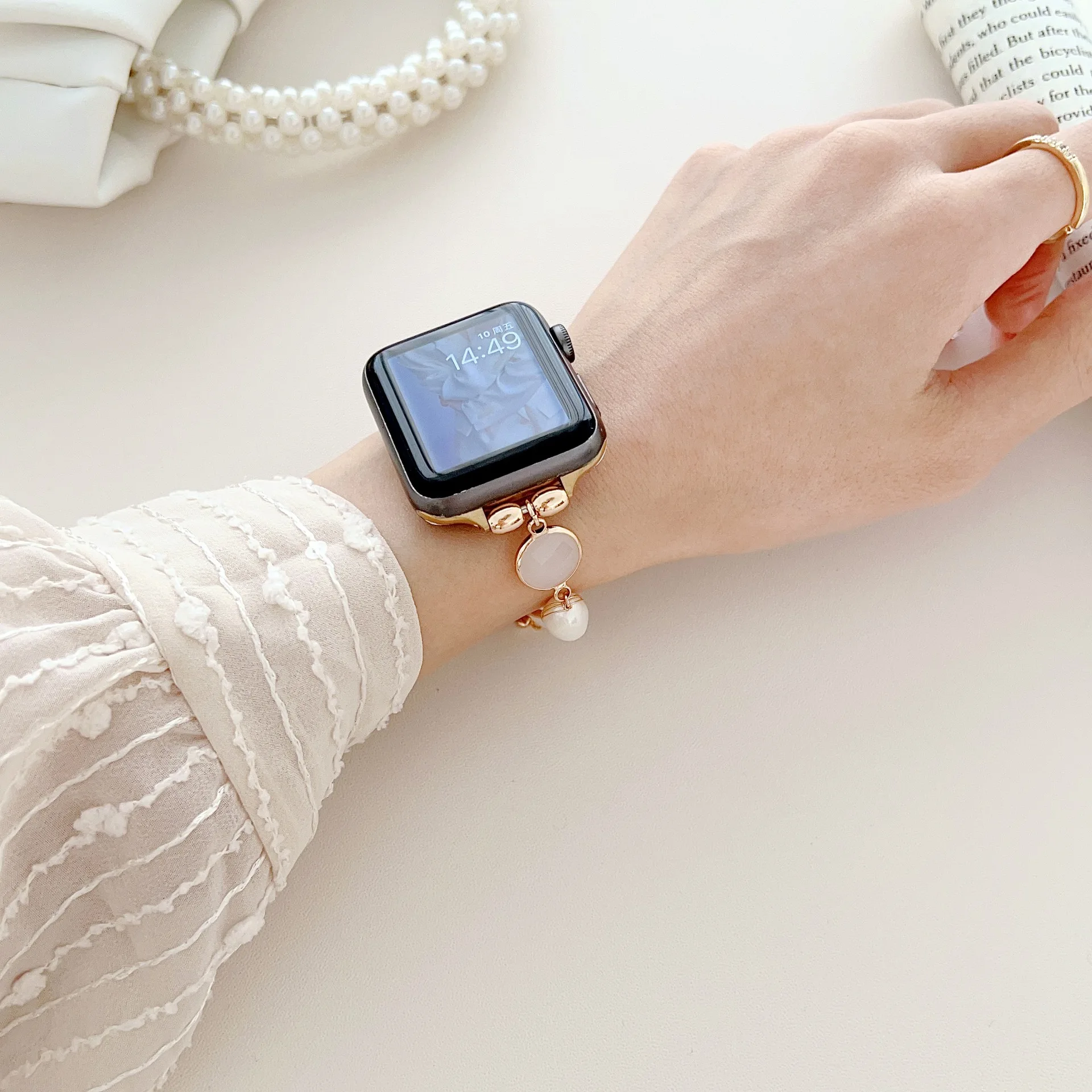 38mm to 49mm Women Fashion Bands Smart Watch Bands Strap Bracelet Lovely Charm Bracelets Bangle for Smart Watch Bands