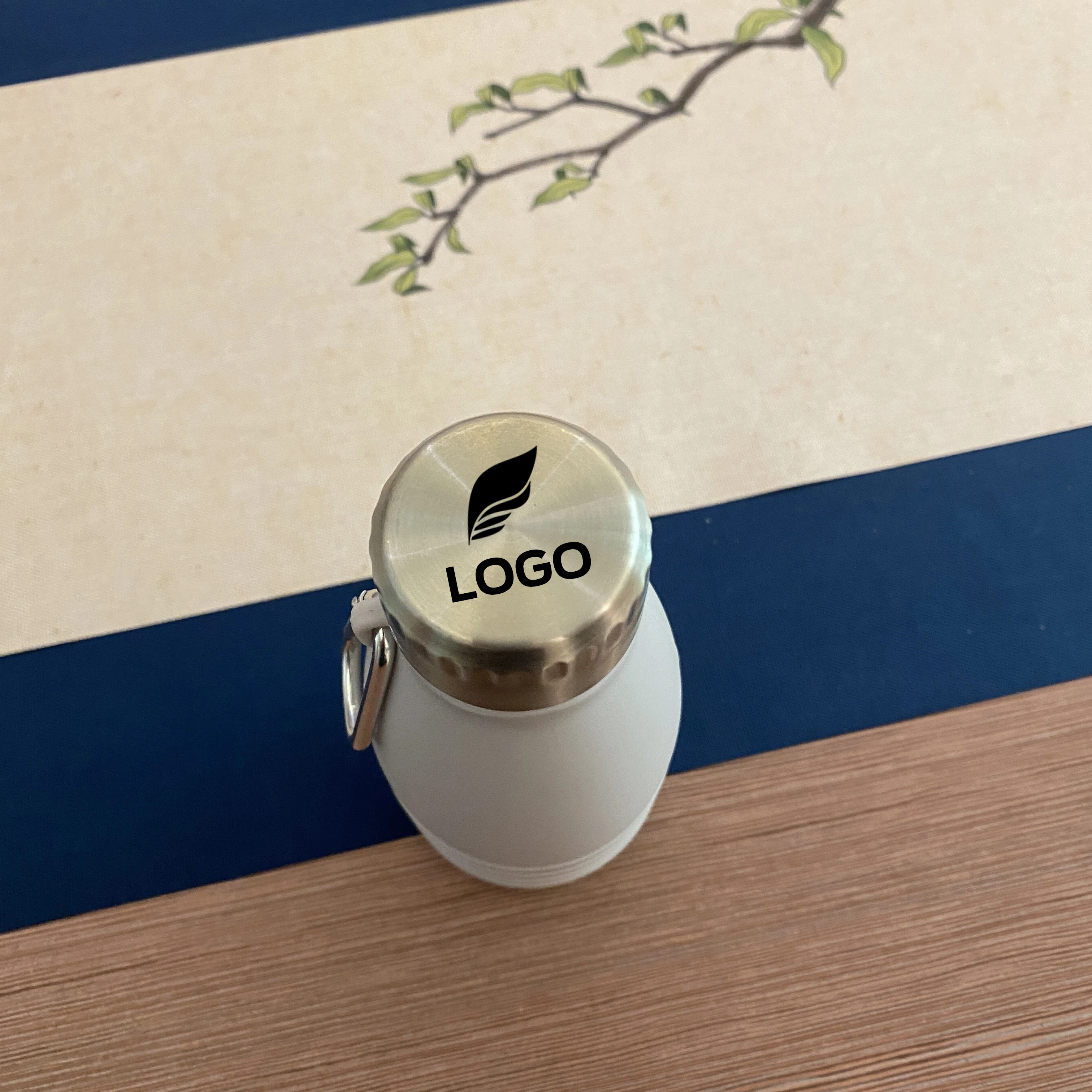 Nicro New Arrival Custom LOGO Food Grade Outdoor Sport Large Capacity Portable Water Bottles Silicone Foldable Water Cups