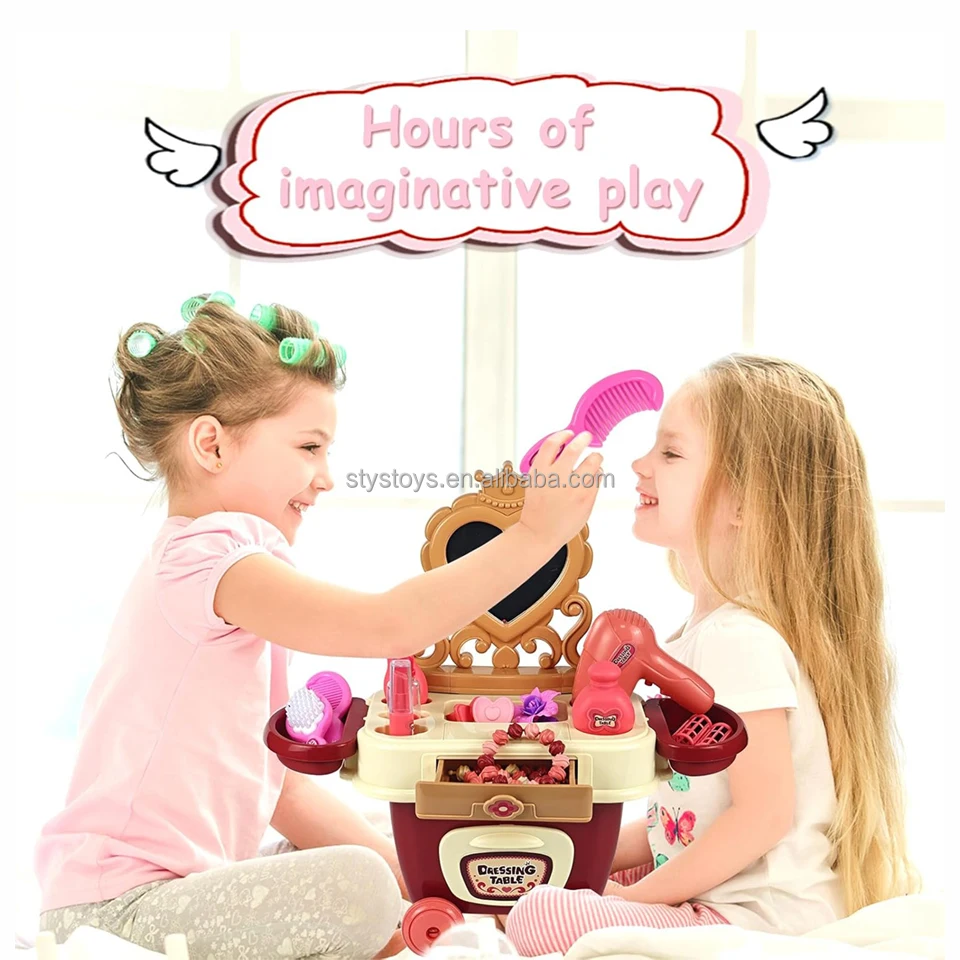 Набор игрушек для макияжа