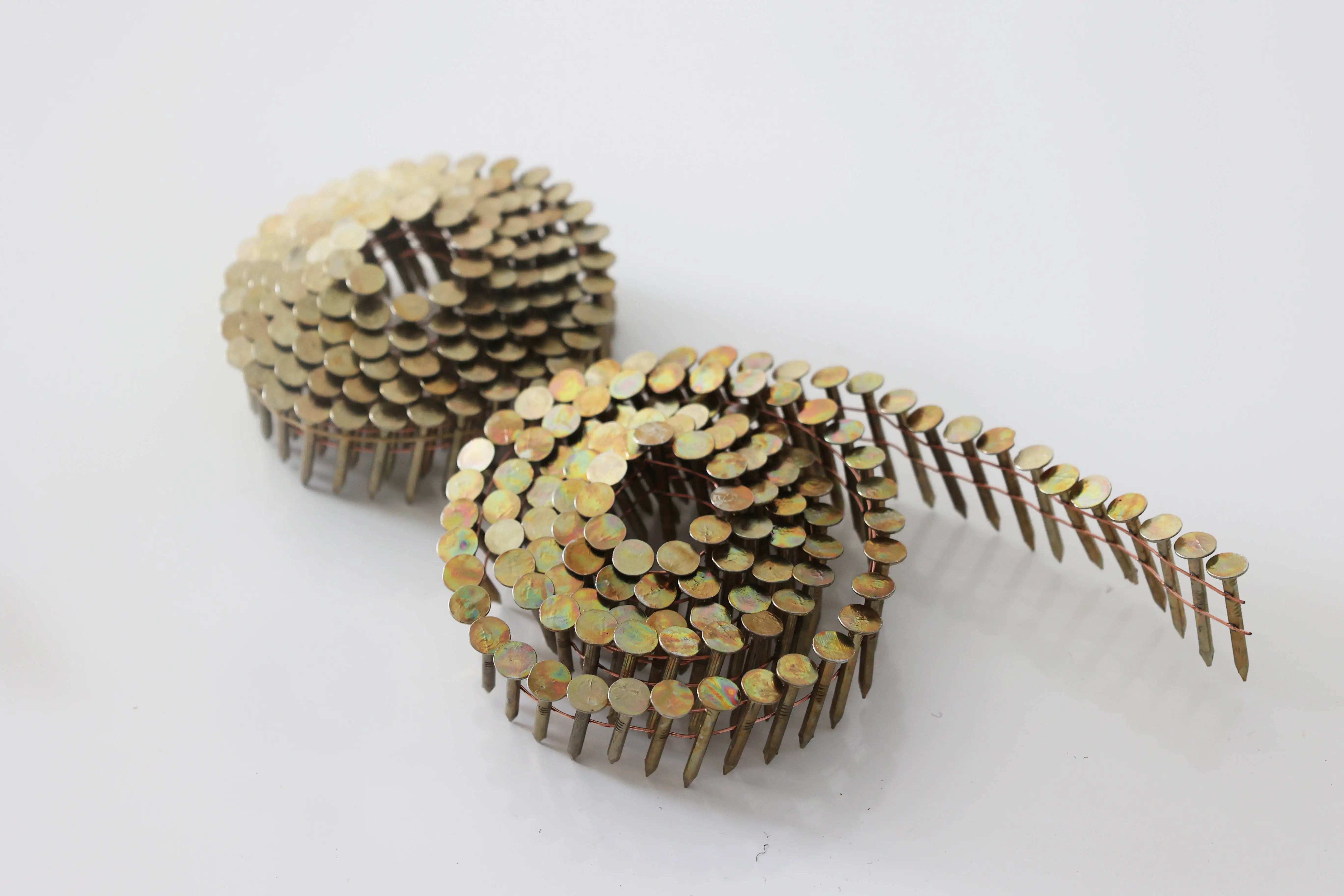 cheap price electro galvanized coil roofing nails for USA