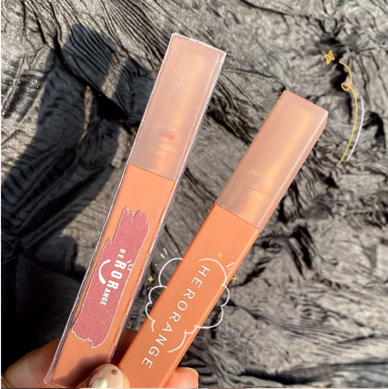 Custom Female Beauty Pigmented Lip Glaze Vegan Velvet Lip gloss Private label Lipstick