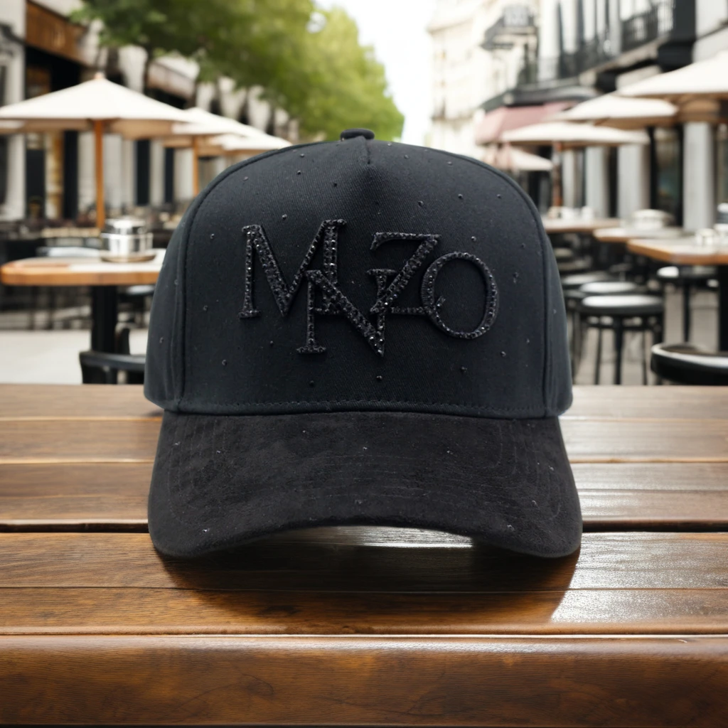 2024 Высококачественная модная классическая Вышивка со стразами бейсболки с логотипом грузовика атласной подкладкой