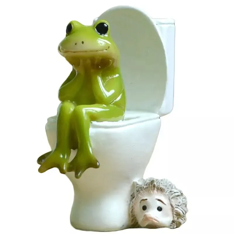 Home Office Desktop Creative gift articles Frog Sitting On The Toilet Miniature Figurine Ornament Garden Decoration