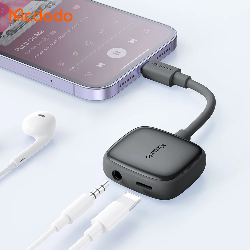 2 in 1 Lighting Headphone Adapter to 3.5mm + 2.4A Fast Charging DAC Music Calling Wired Control Headphone Aux to Lighting Cable