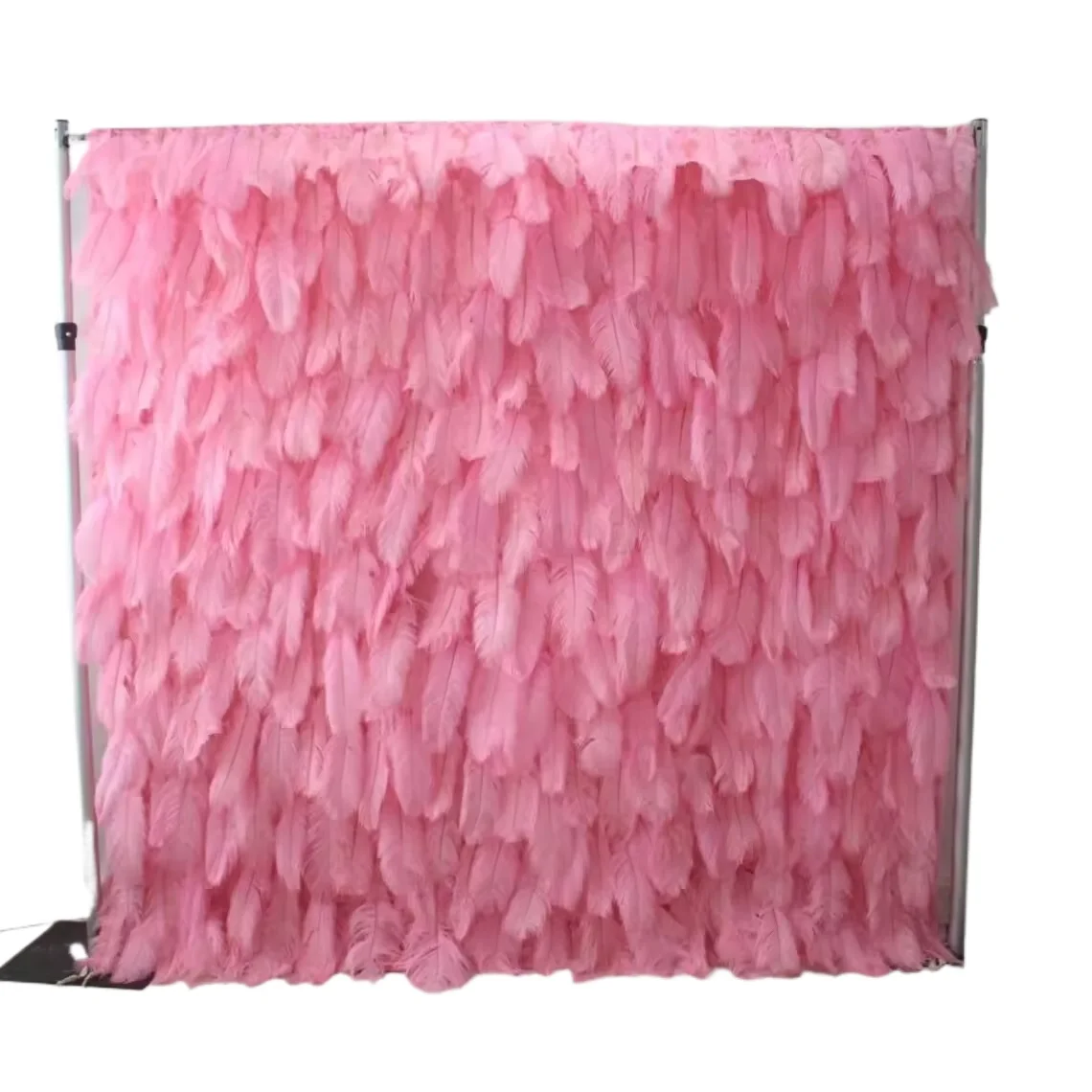 25-30cm Pink  wing plume centerpiece carnival feather backdrop wall hanging bulk ostrich feathers for wedding Home Party Decor
