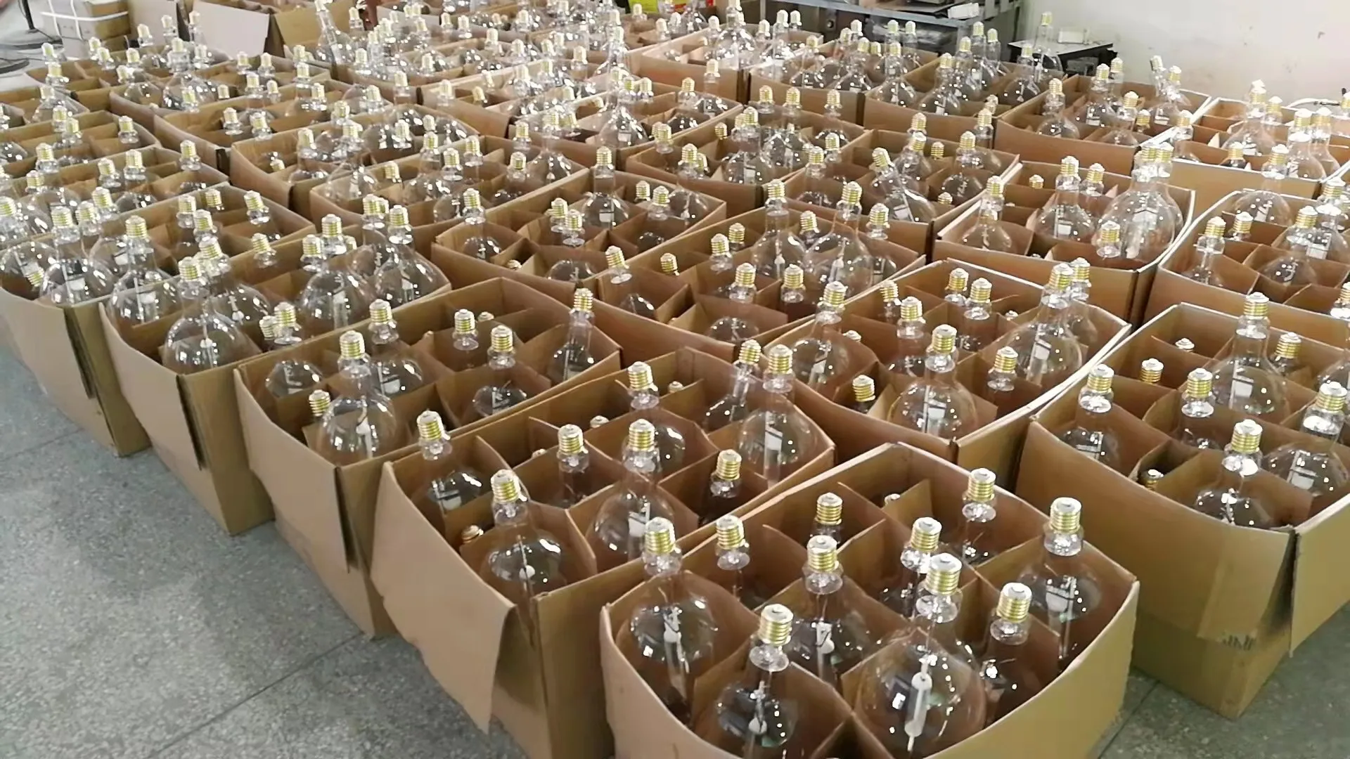 Best quality cheap price BT180  waterproof glass shell 1000w metal halide lights green fishing  lamps