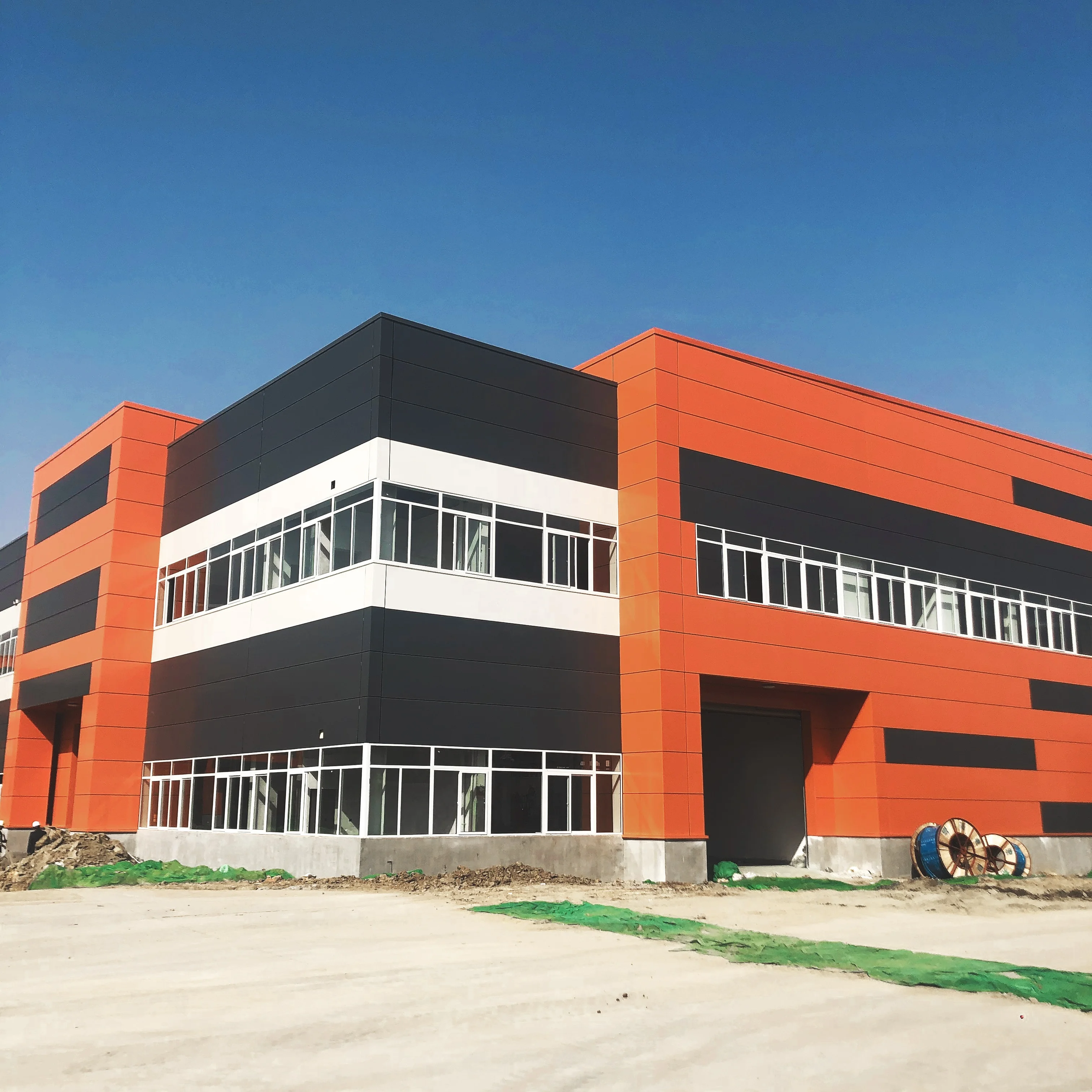 China Prefab Factory Customized Prefabricated Warehouse Building Light Metal Structural Steel Structure Warehouse Building