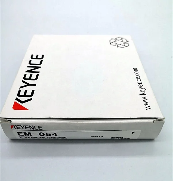 KEYENCE EM-054  Proximity sensors with in-cable amplifiers     f5.4,  NPN     New original