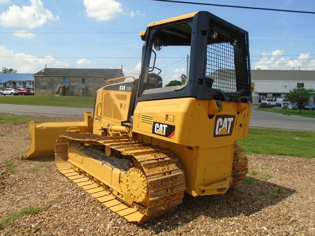 Cheap Price CAT D3K XL LGP Used Mini Small Dozer Bulldozer 8 Ton 74 HP Caterpillar Used Mini Crawler Dozers Bulldozers For Sale