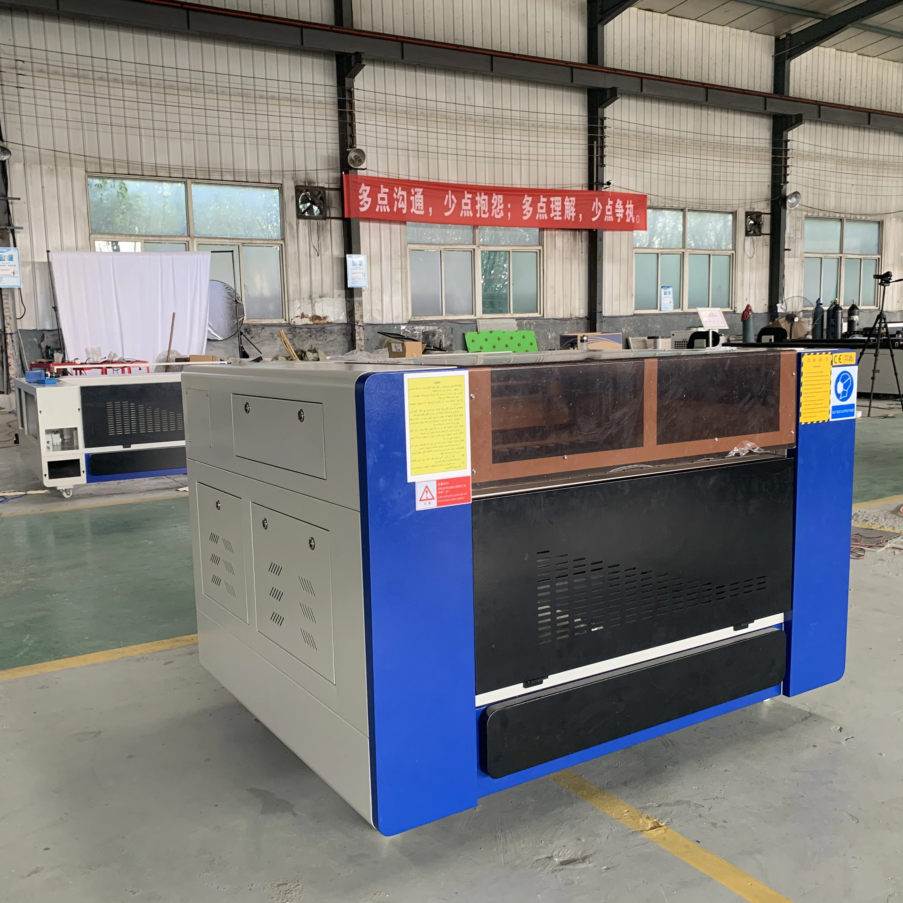 100 Вт 200 300 акриловая древесная кожа пластик по лучшей цене CO2 лазерный резак и гравер