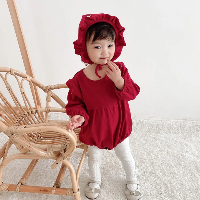 
2020 hot Sample free wholesale boutique organic cotton newborn Rompers baby clothes 