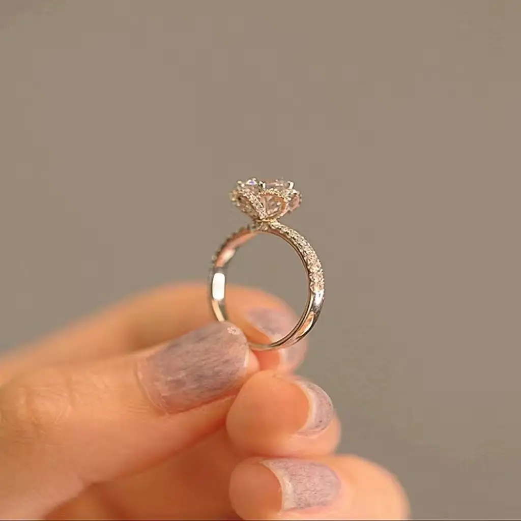 Custom OEM Wedding band 925 Sterling Silver with 18K Gold Plated VVS1 Solitaire Engagement Moissante Ring Jewelry Manufacturers