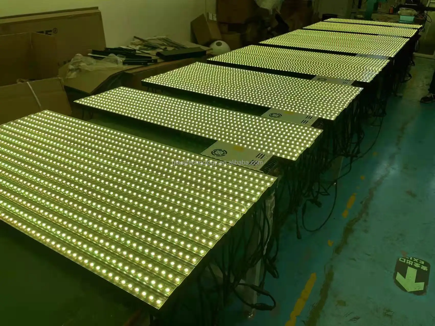 LED bar2.jpg