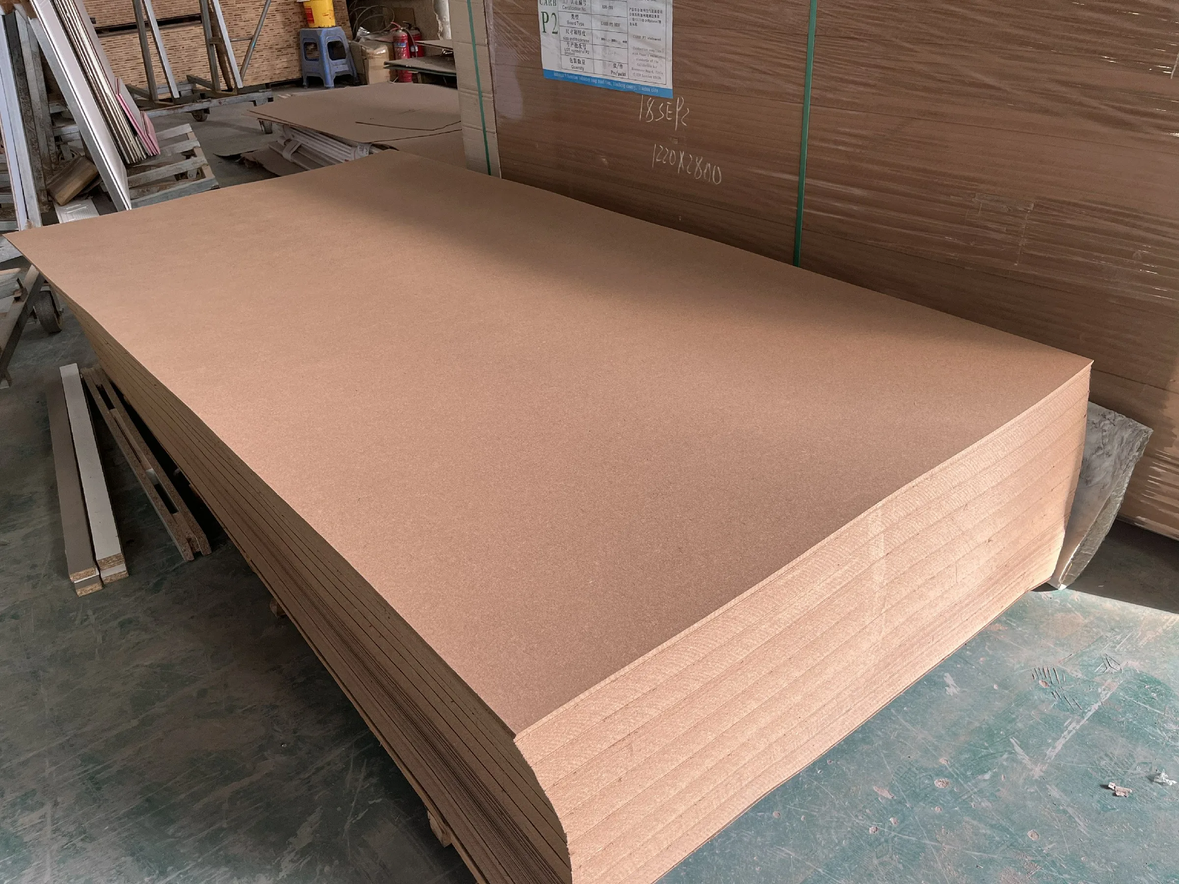 Customized 18mm HDF Board Glossy Hardboard Sublimation Glue Moisture-Proof Modern Design MDF Bedroom MDF