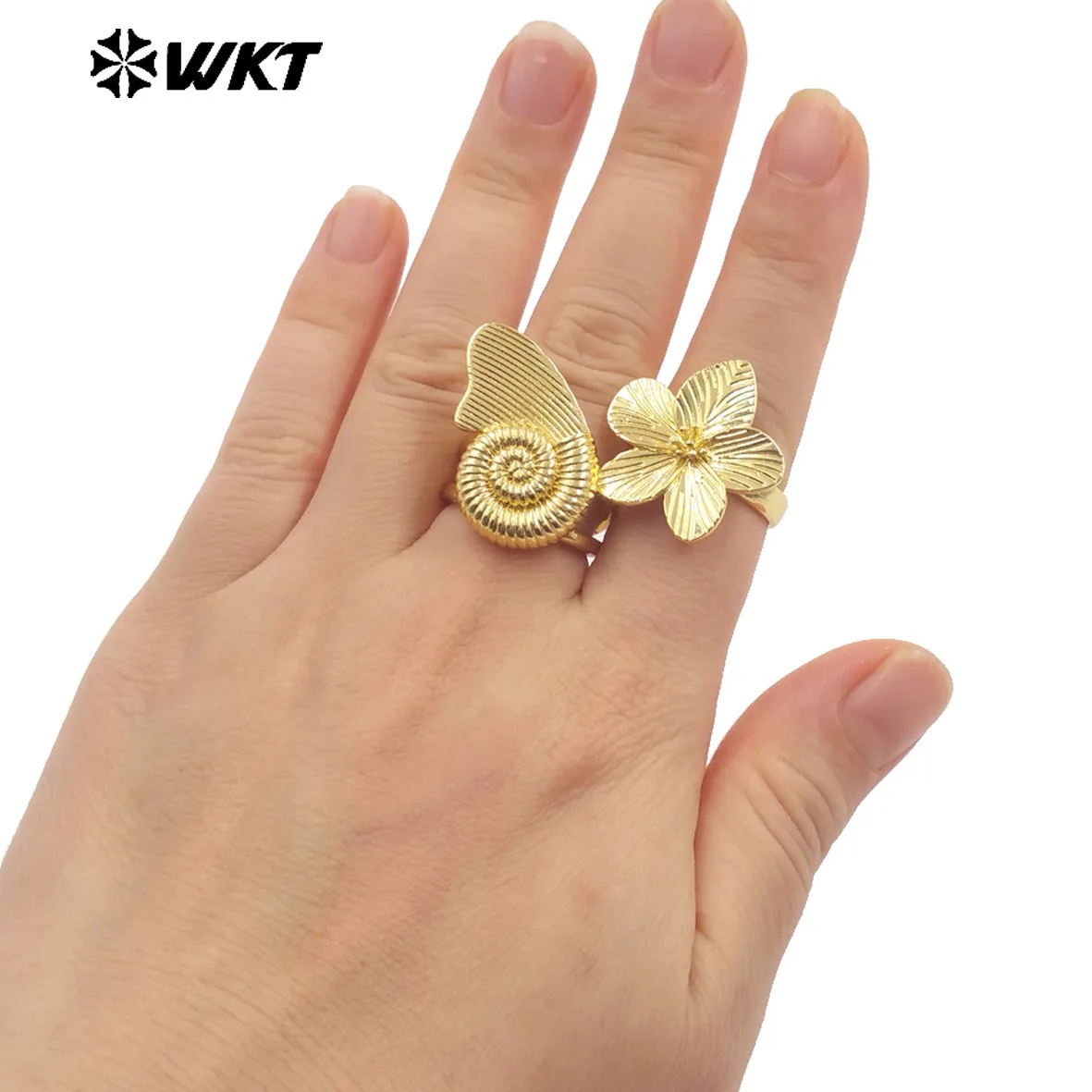 WT-R552 новый дизайн оптом милое красивое позолоченное нежное цветочное кольцо для женщин 18 карат в качестве ежедневного украшения и специального подарка