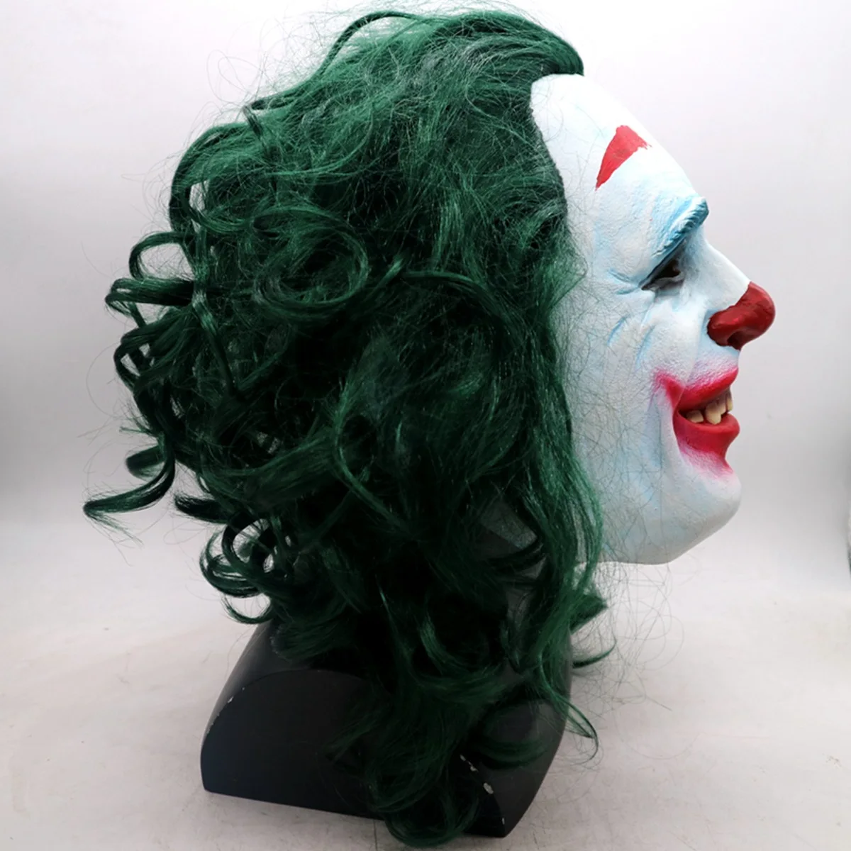 
Joker Clown Mask Halloween Black and White Clown Mask Spoof Horror Ball Performance Costume 