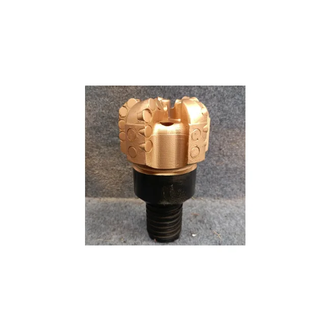 Oil well PDC drill bit for drilling and gas