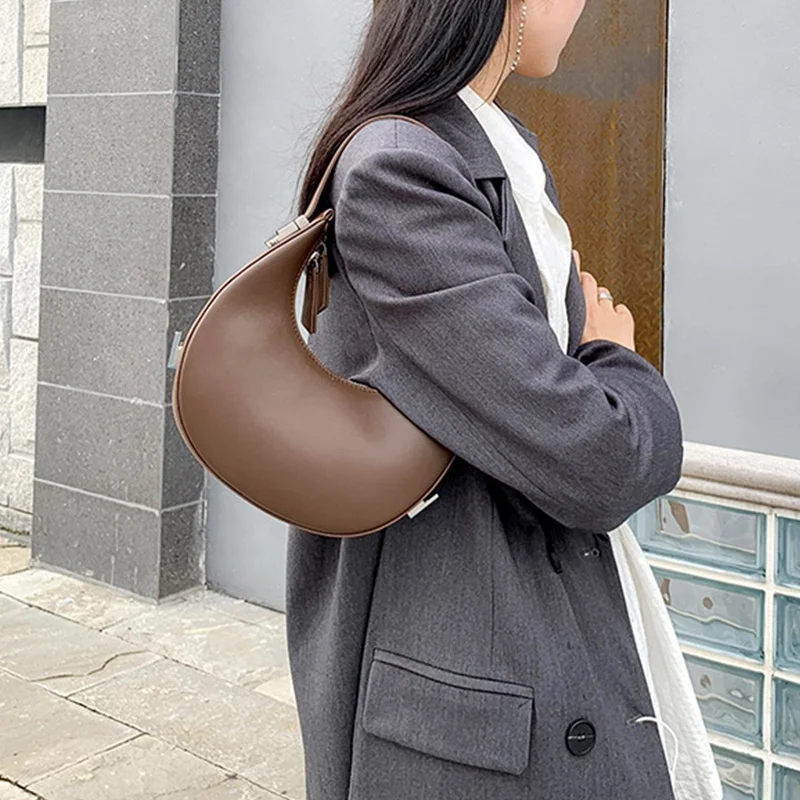 High Quality Vintage Casual Solid Messenger Woman Hobo Half Moon Genuine Leather Handbags