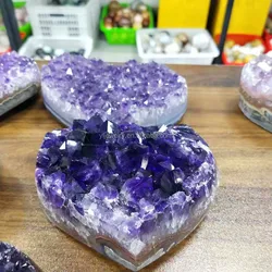 Folk crafts natural gemstone geodes amethyst crystal  rock crystal heart for healing