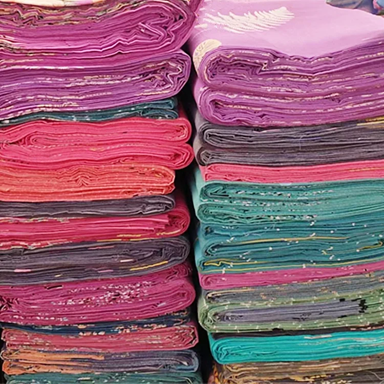 Keqiao Wholesale Cotton Polyester Bed Sheet Stocks Fabric Woven Printed Material Sheeting