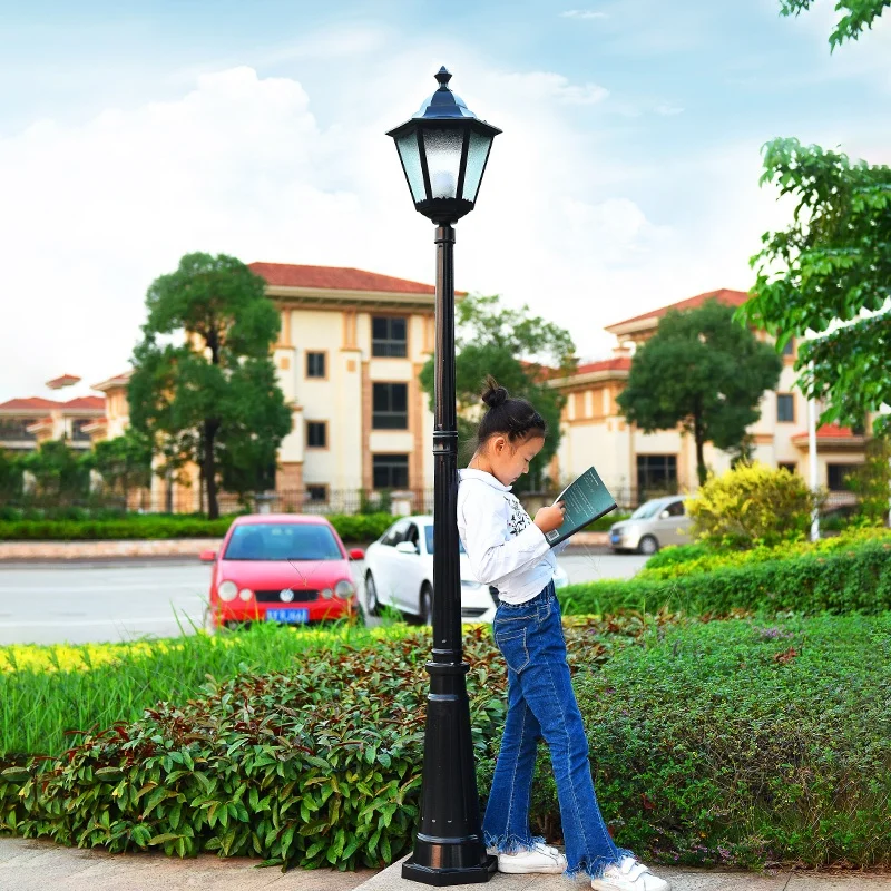 Professional manufacture outdoor decorative antique cast iron street lamp post led garden pole light