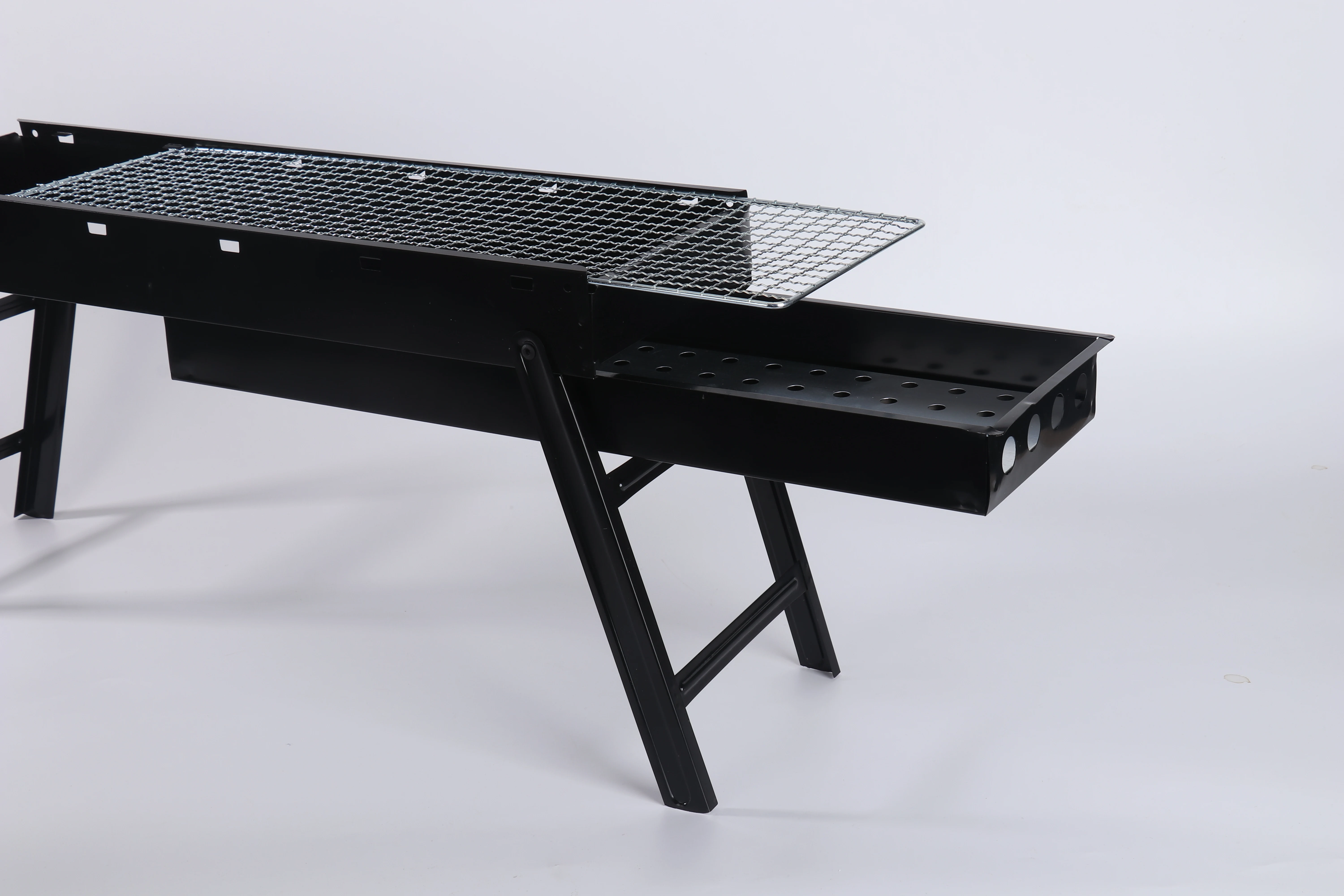 Foldable  iron Charcoal   grill Easily Assembling Collapsible Charcoal BBQ for Outdoor Camping