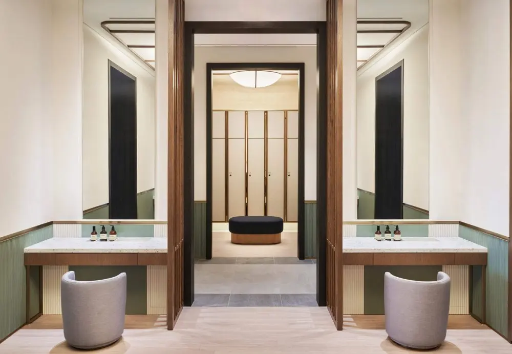 Luxury Hotel Bedroom Furniture Bedroom Sets Modern Wooden Furniture Bed Wood for 5-star Foshan Solid Turkey Model Bedroom Sets