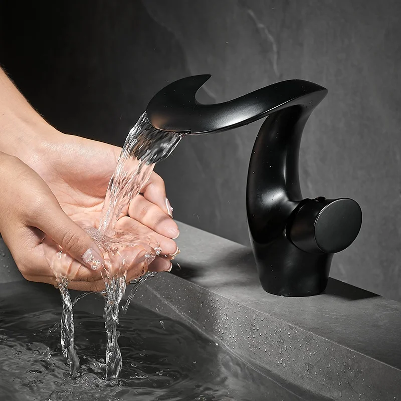 Single Lever Brass Basin Faucet New Brushed Gold Bathroom Taps Hot and Cold Water Mixer Tap for Bathroom and Laundry