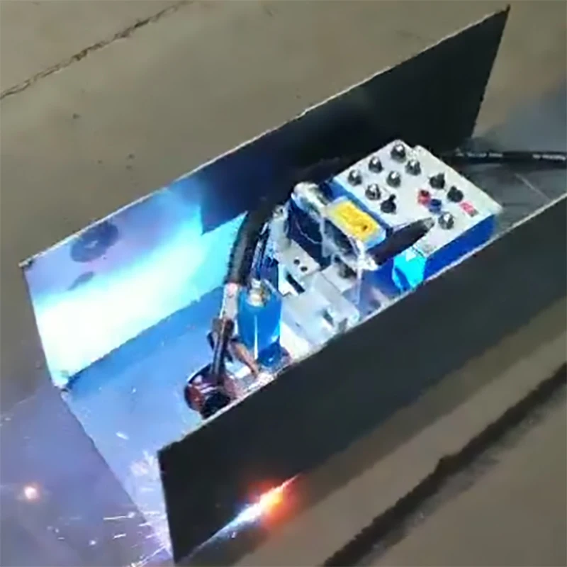 Simple and Portable Fillet Seam Welding Carriage for Steel Structure Production Line