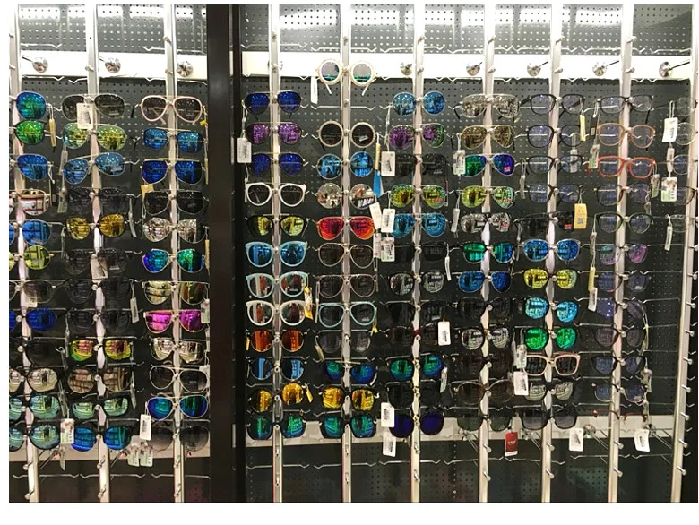 New Trendy sunglasses display stand Acrylic Lockable Rotating Eyewear Display Rack Holder Stand With Mirror 24 Frames