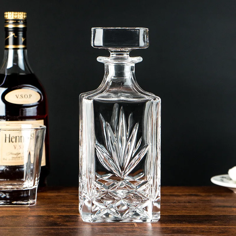 high quality whisky brandy vodka glass wine bottle premium whiskey glass vodka bottle for sale