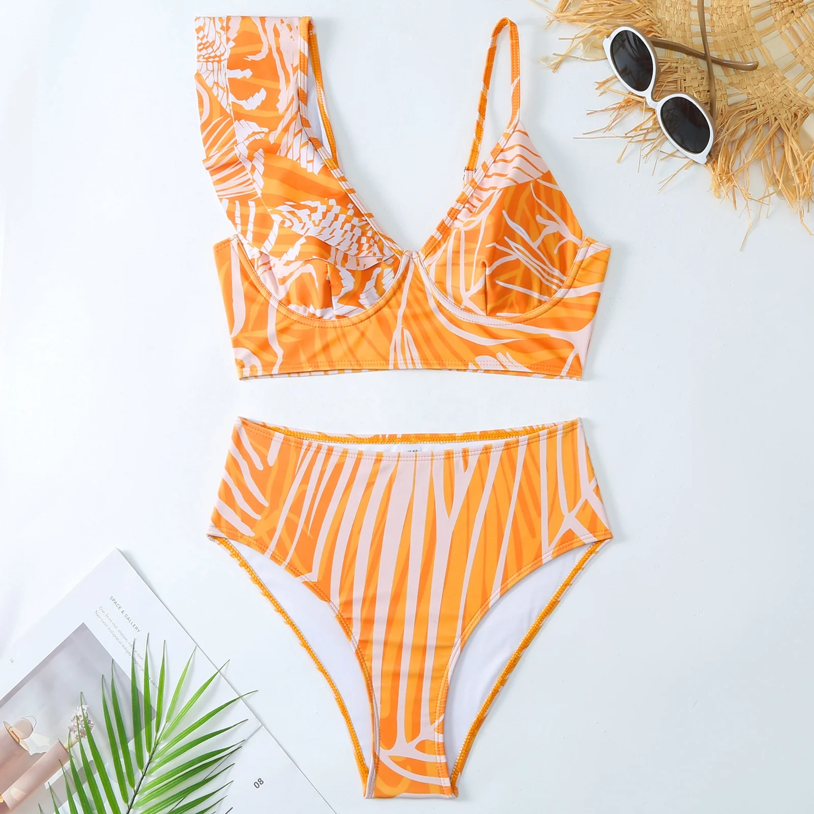 Stock Print High-Waist Bandeau Top Bikini Set Quick Dry Breathable Beach Sarong Cover Ups for Adults 3-Piece High-Leg Beachwear