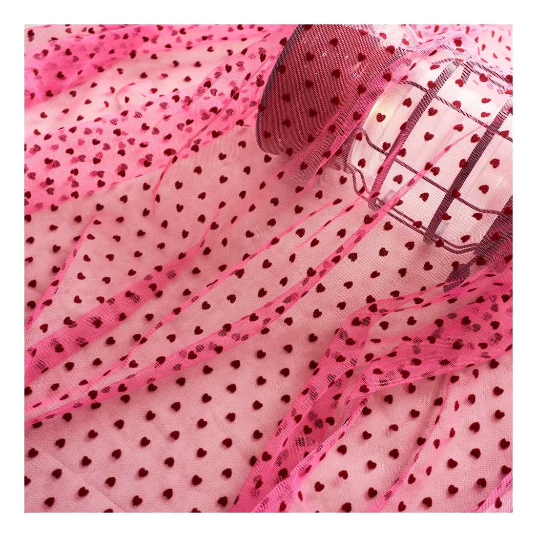 Мягкая шестиугольная сетка, тюль, розово-красные сердца, Флокированная сетчатая ткань для женской модной одежды